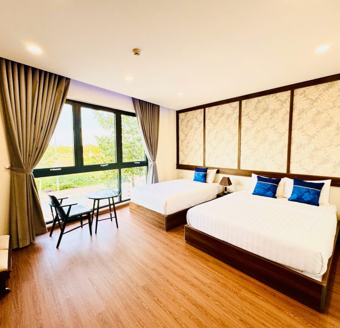 Standard Triple Room With City View