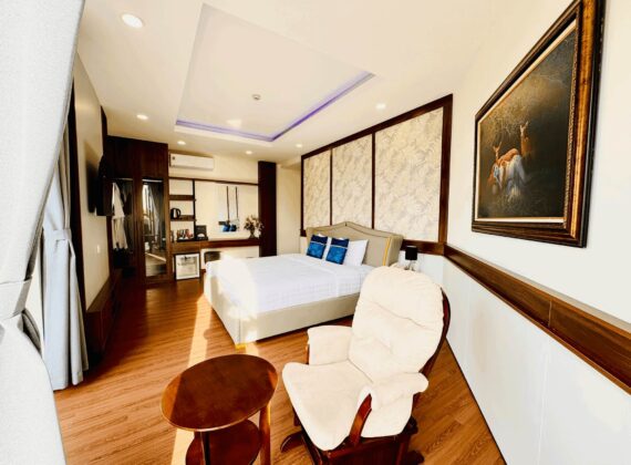 Deluxe Double Room With City View